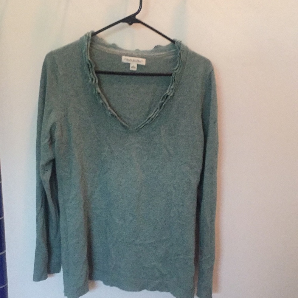 Simple green ruffled sweater